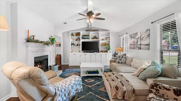 72 Griffith, Hattiesburg, MS 39402