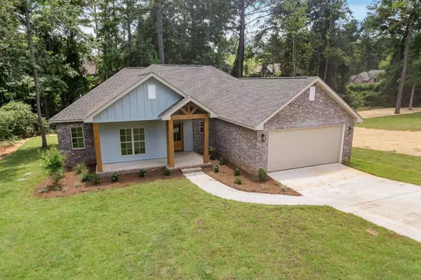 31 Pine Meadow LOOP, Hattiesburg, MS 39402