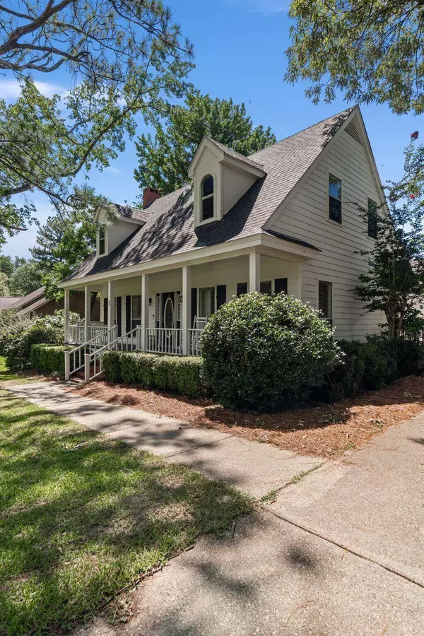 45 Clipper Rd., Hattiesburg, MS 39402