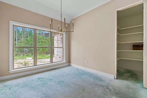 49 Pipestone Pass, Sumrall, MS 39482