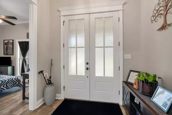 48 Vera Ln., Hattiesburg, MS 39401