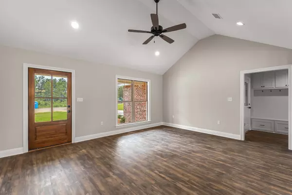 33 Applewood, Purvis, MS 39475