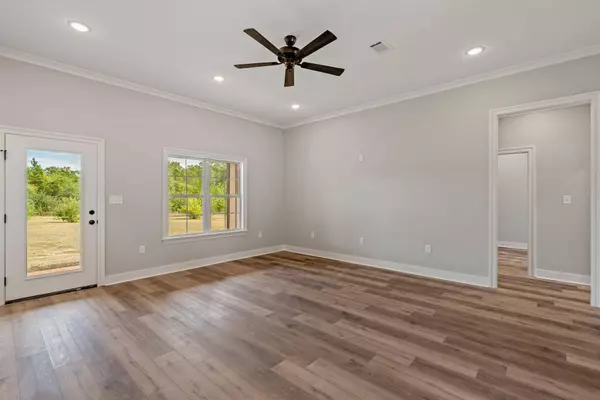 12 Millie Lott Rd., Sumrall, MS 39482