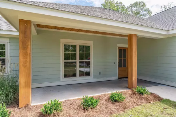 6 Millie Lott Rd., Sumrall, MS 39482