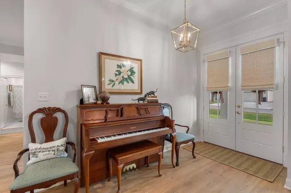 23 Steerforth Dr., Hattiesburg, MS 39402