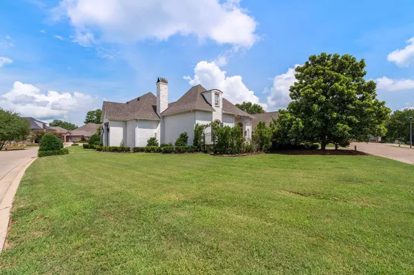 25 Sunset Hill, Hattiesburg, MS 39402
