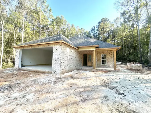 33 Will Brown Ln., Sumrall, MS 39482