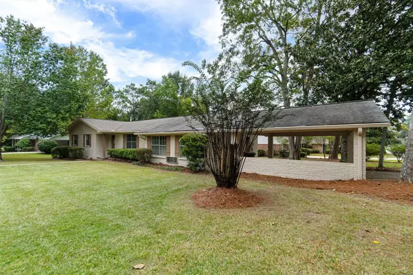 1120 Estelle, Hattiesburg, MS 39402