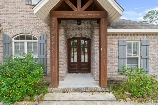 23 E Yellowstone, Hattiesburg, MS 39402