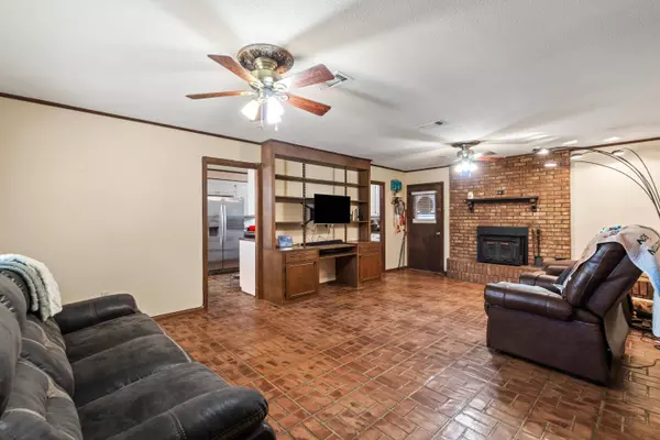 301 Indian Springs Church Rd., Laurel, MS 39443