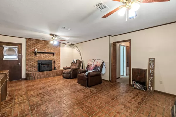 301 Indian Springs Church Rd., Laurel, MS 39443