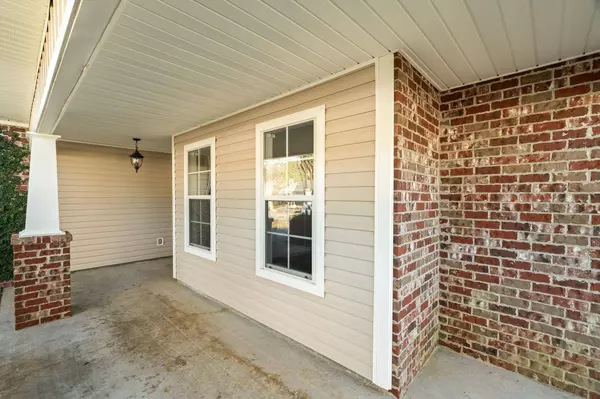 34 Clear Springs Ct., Hattiesburg, MS 39402