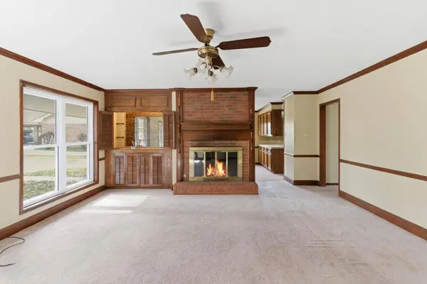 100 Warwick Pl, Hattiesburg, MS 39402