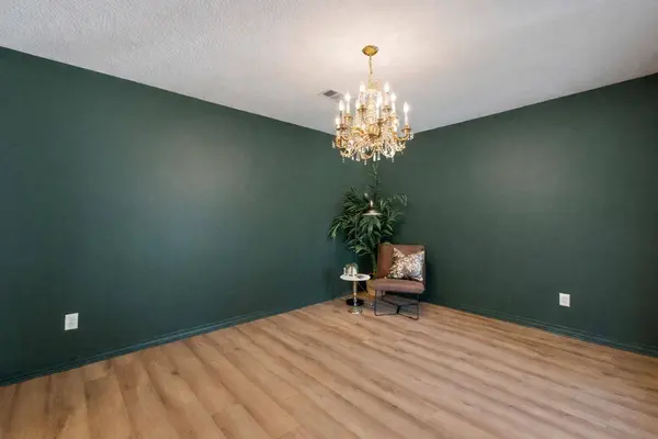 87 Baracuda Dr., Hattiesburg, MS 39402