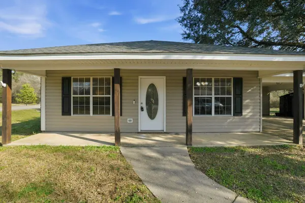 100 Albert St., Petal, MS 39465