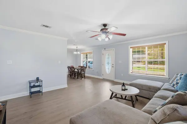 100 Albert St., Petal, MS 39465