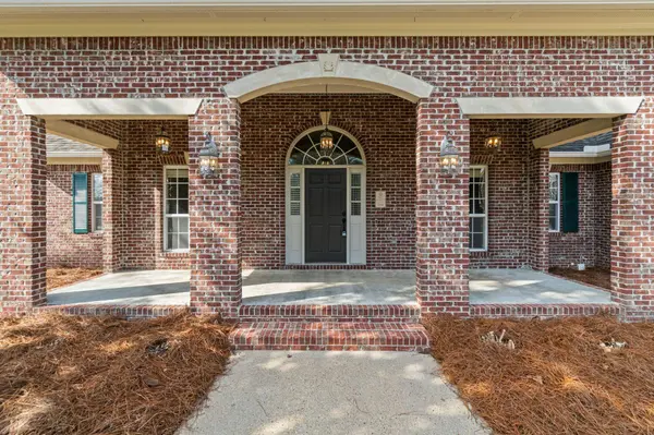 8 Auburn Ln., Hattiesburg, MS 39401