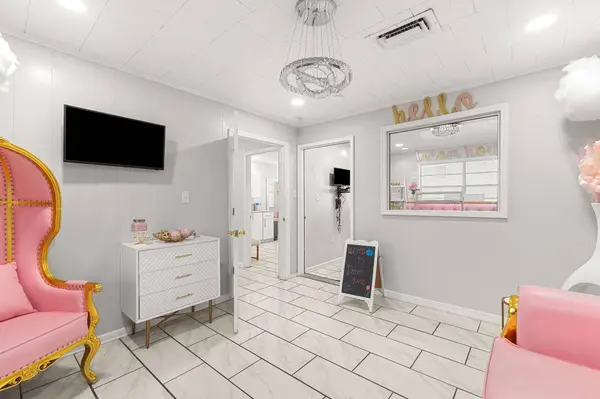 120 S 10th Ave., Hattiesburg, MS 39401