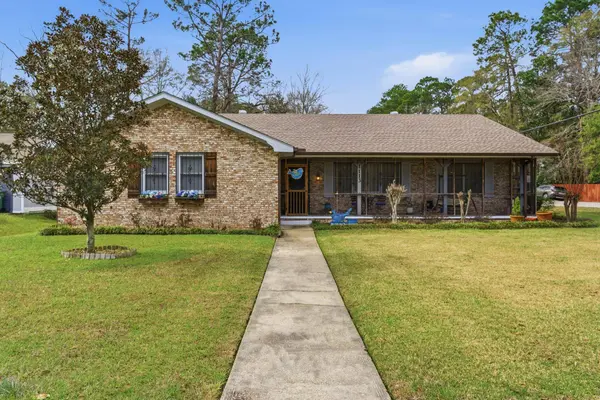 1113 Windsor Dr., Hattiesburg, MS 39402