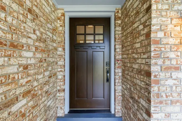1113 Windsor Dr., Hattiesburg, MS 39402