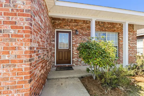 7 Oxford Dr., Hattiesburg, MS 39402