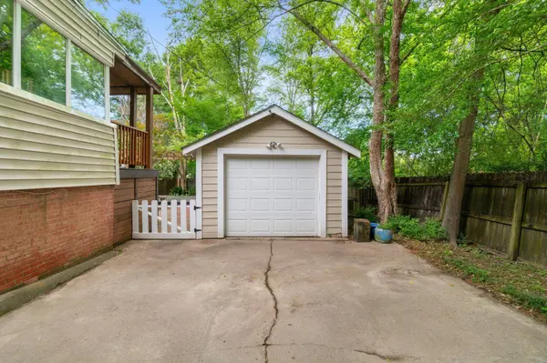 1815 2nd TER, Hattiesburg, MS 39401