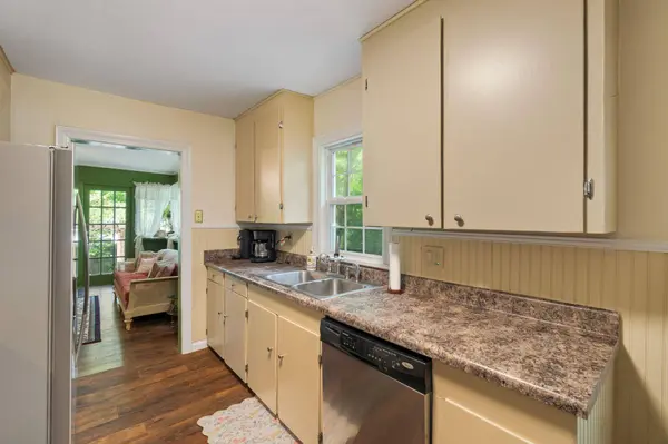 1815 2nd TER, Hattiesburg, MS 39401