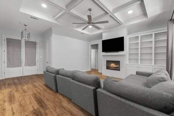 643 Scruggs, Sumrall, MS 39482