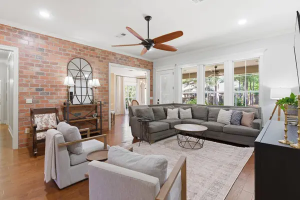 9 E Cadbury Ln., Hattiesburg, MS 39402