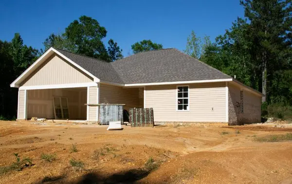 16 Adeline Ct., Sumrall, MS 39482