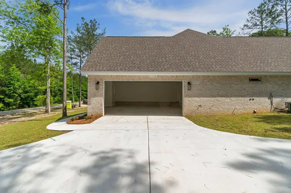 8 Shadow Ridge Dr., Laurel, MS 39443