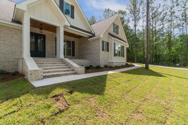 8 Shadow Ridge Dr., Laurel, MS 39443