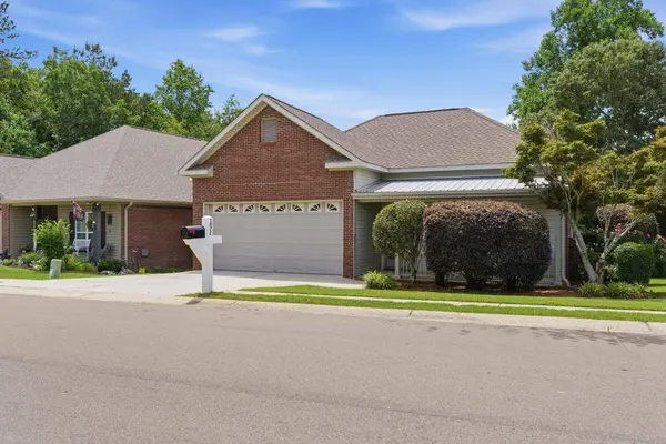 192 Redfern TRL, Petal, MS 39465