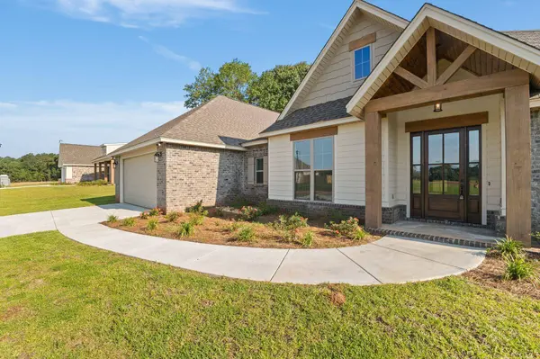 132 Micawber LOOP, Hattiesburg, MS 39402