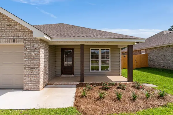 12 Jackson Square Dr., Hattiesburg, MS 39402