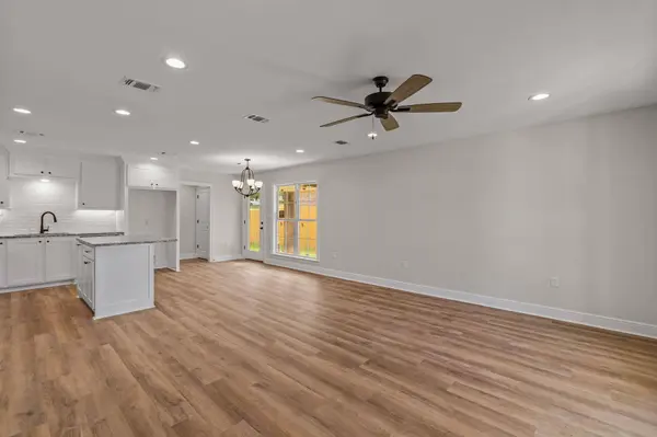 12 Jackson Square Dr., Hattiesburg, MS 39402