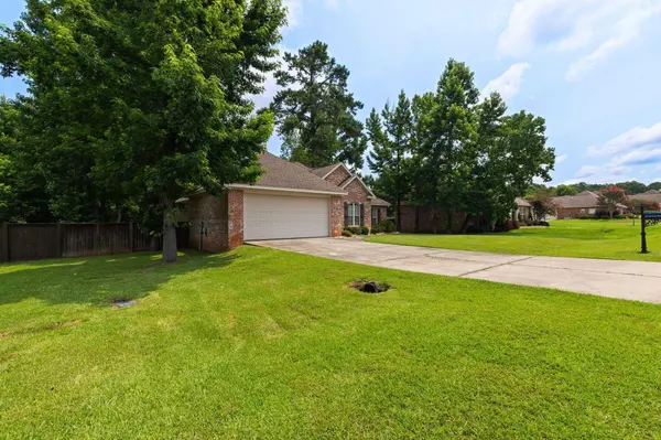 48 Summerbrook, Hattiesburg, MS 39402