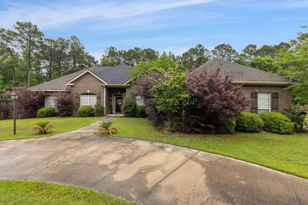 42 Stonegate Dr., Hattiesburg, MS 39402