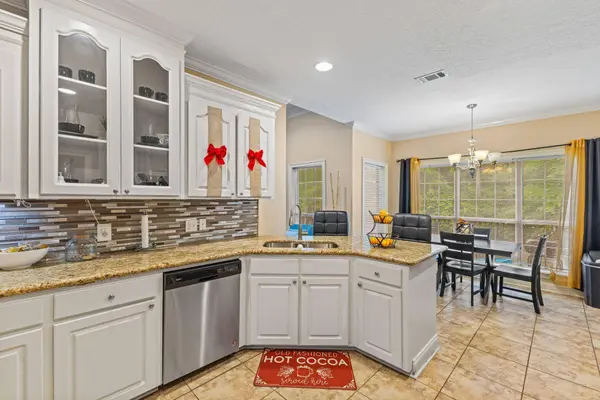 42 Stonegate Dr., Hattiesburg, MS 39402