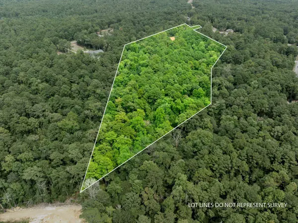 9 N Fork Dr., Petal, MS 39465