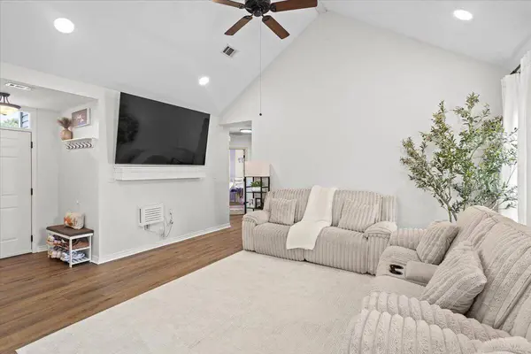 6 Harper Pl, Petal, MS 39465