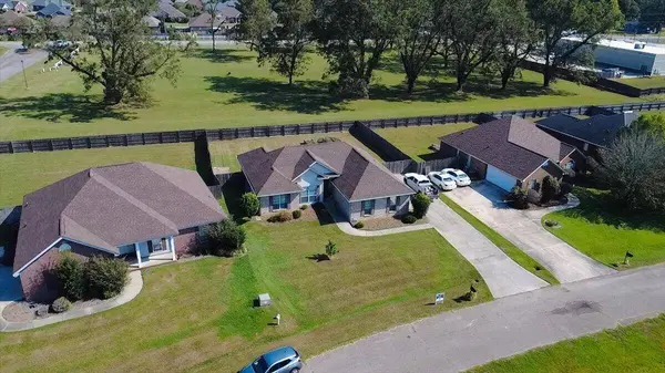 6 Harper Pl, Petal, MS 39465