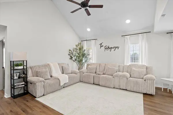 6 Harper Pl, Petal, MS 39465