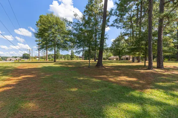 42 Serene Blvd., Hattiesburg, MS 39402