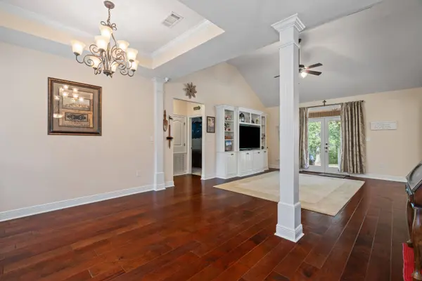 16 Archel St., Petal, MS 39465