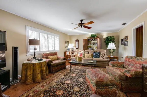2101 McInnis St., Hattiesburg, MS 39402