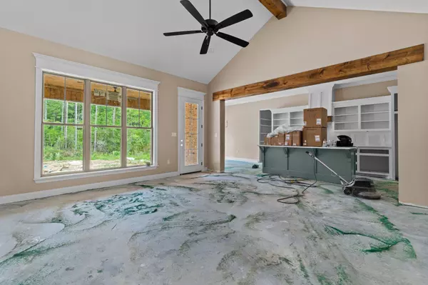 49 Pipestone Pass, Sumrall, MS 39482