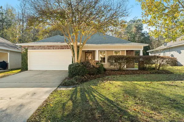 34 Clear Springs Ct., Hattiesburg, MS 39402