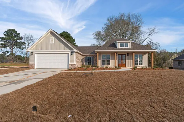 136 Micawber LOOP, Hattiesburg, MS 39402