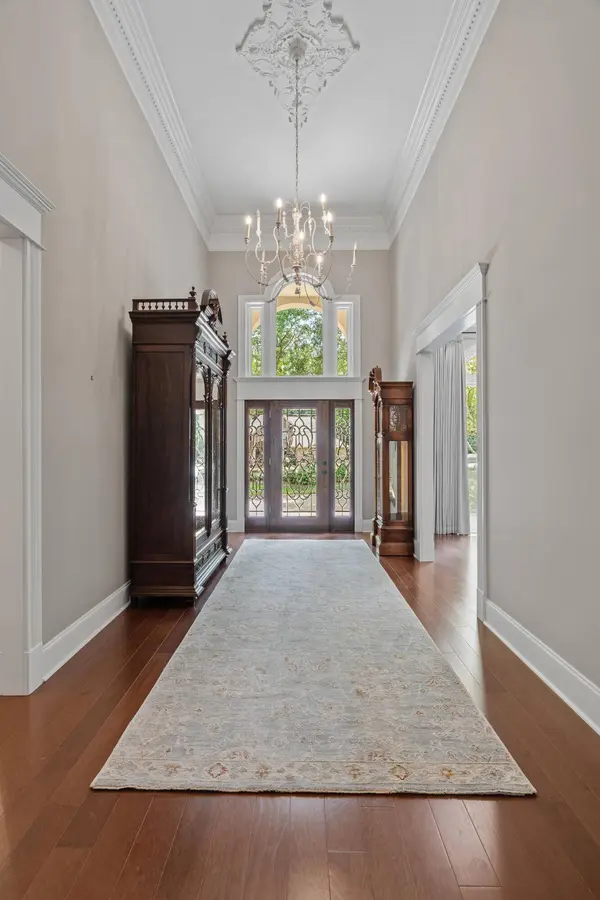 206 Timberton Dr., Hattiesburg, MS 39401